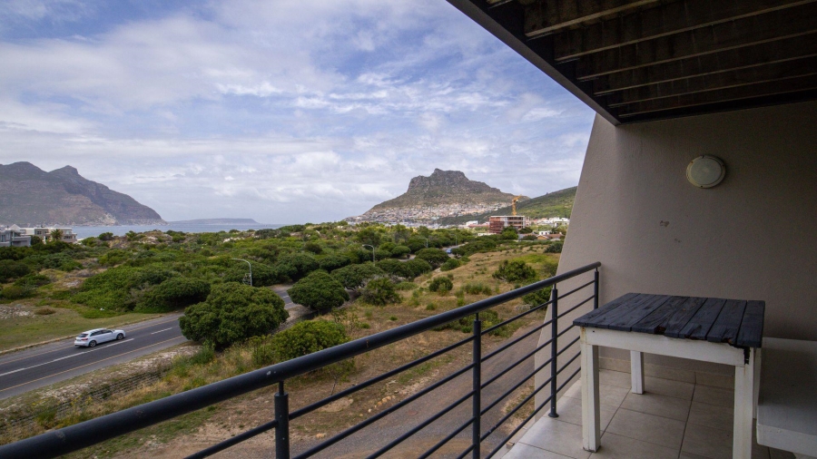 3 Bedroom Property for Sale in Hout Bay Beachfront Western Cape